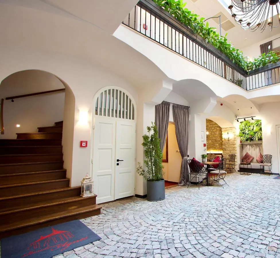 Hotel Residence Agnes Prague 4*,