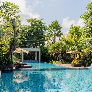 https://royal-kamuela.ubudhotelsnow.com